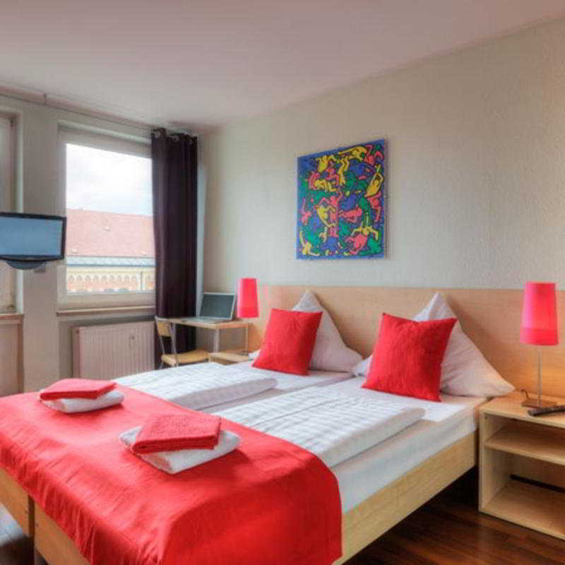 Meininger Zentrum Hotel 3*